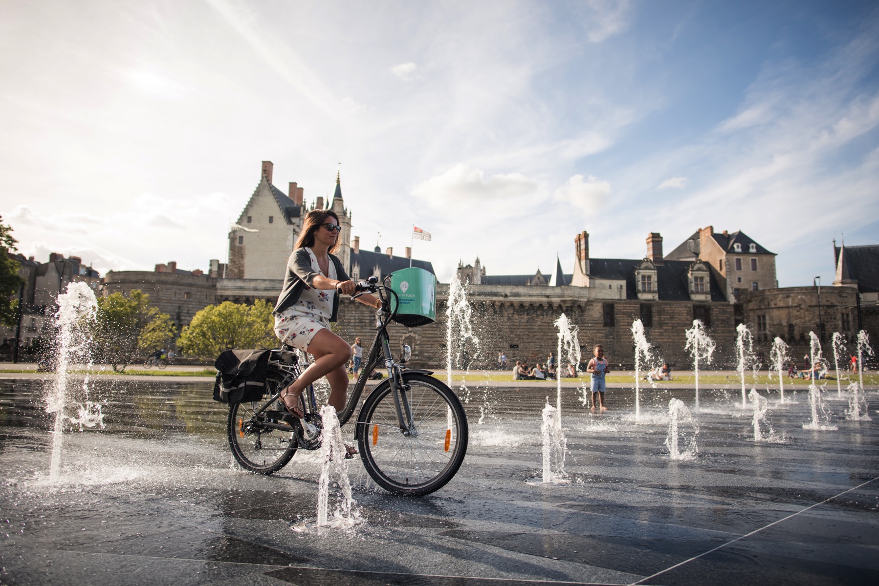 Electric bike tour, Nantes