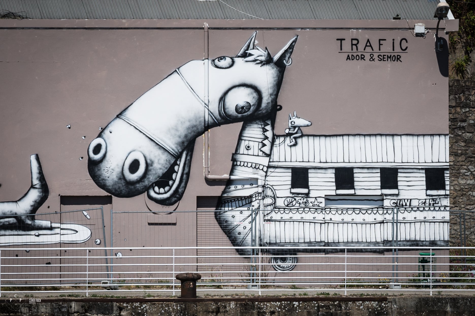 Histoires de street art et graffitis - Circuit des grues