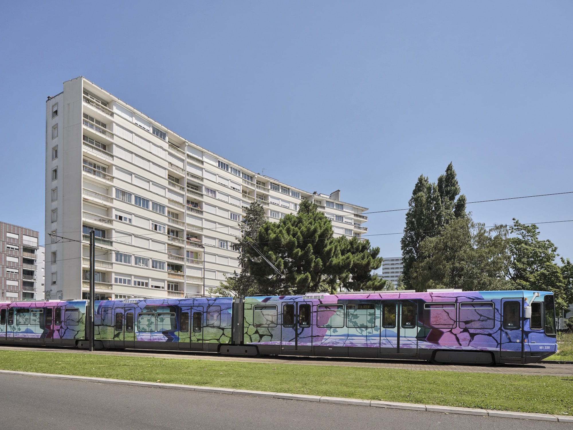 Le-va-et-vient-des-pierres-électriques-Amélie-Bertrand-le-Voyage-à-Nantes-2021