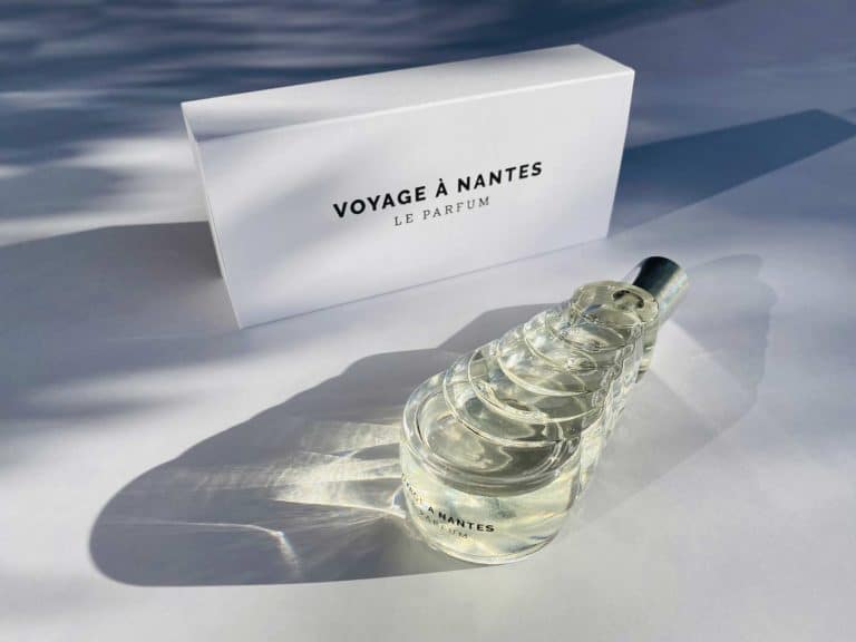 Voyage à Nantes Le-Parfum, une création de Bertrand Duchaufour, flacon Atelier Polyhedre