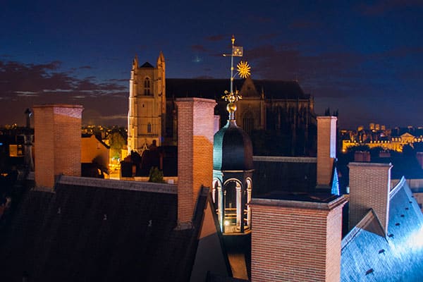  Cathédrale de Nantes vue depuis le Château des ducs de Bretagne