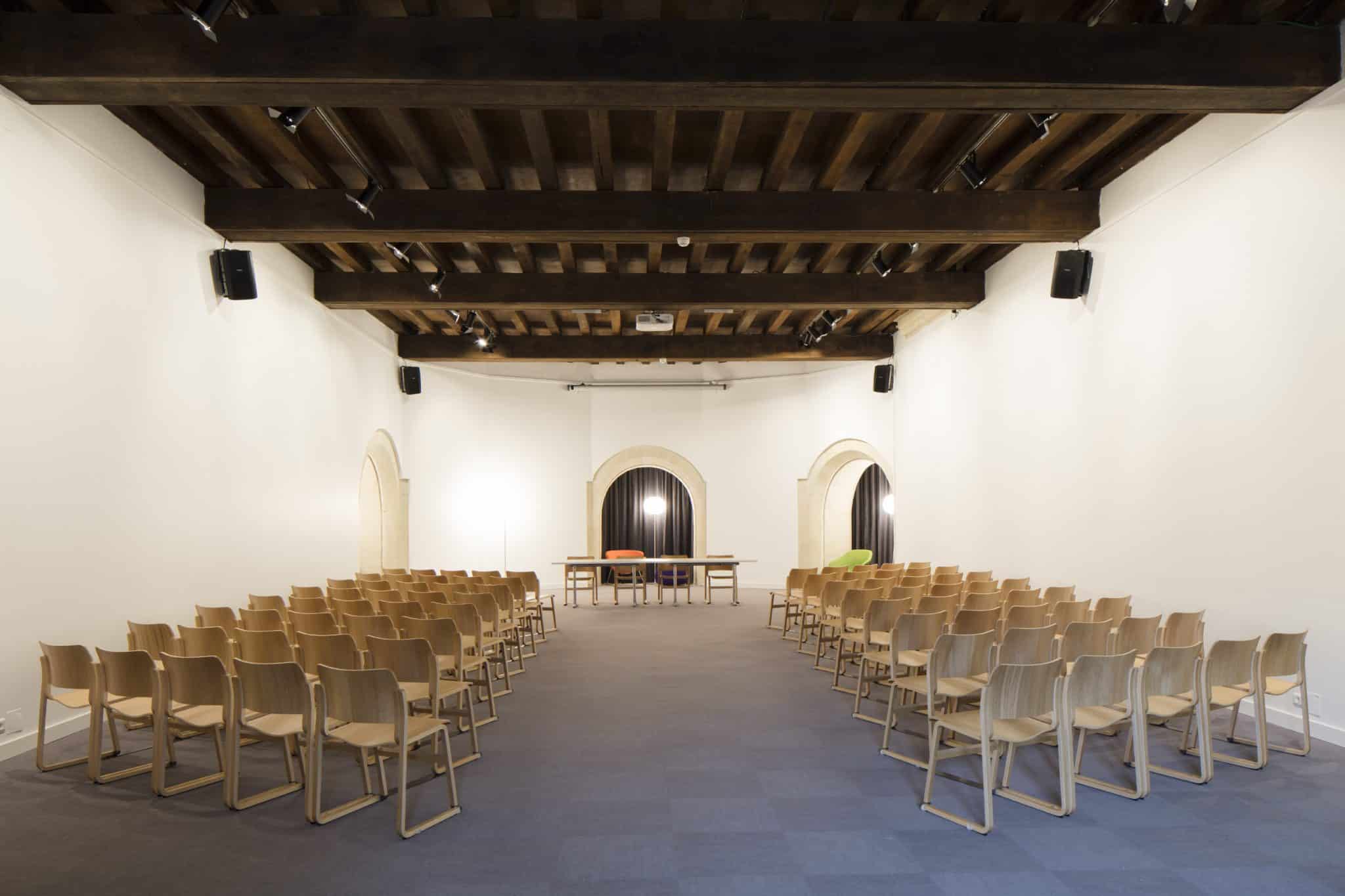 Journée Anne de Bretagne – Tour du fer à cheval, Château des ducs de Bretagne, Nantes – Le Voyage à Nantes Salle de conférence, Tour du fer à cheval, Château des ducs de Bretagne, Nantes - Le Voyage à Nantes